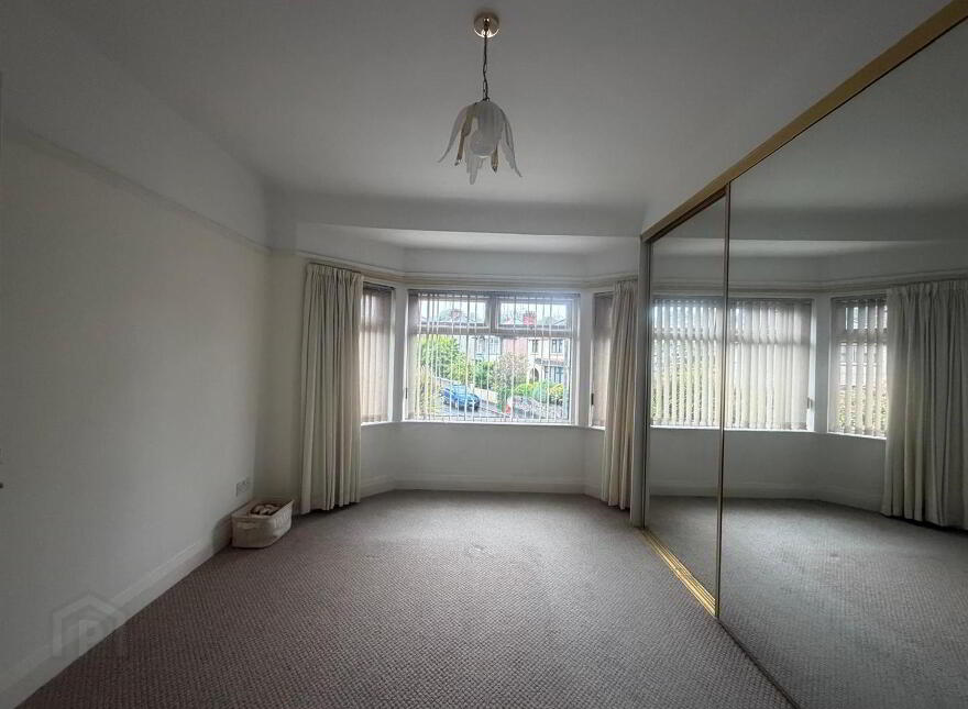 21 Aberfoyle Crescent, Derry, BT48 7PG