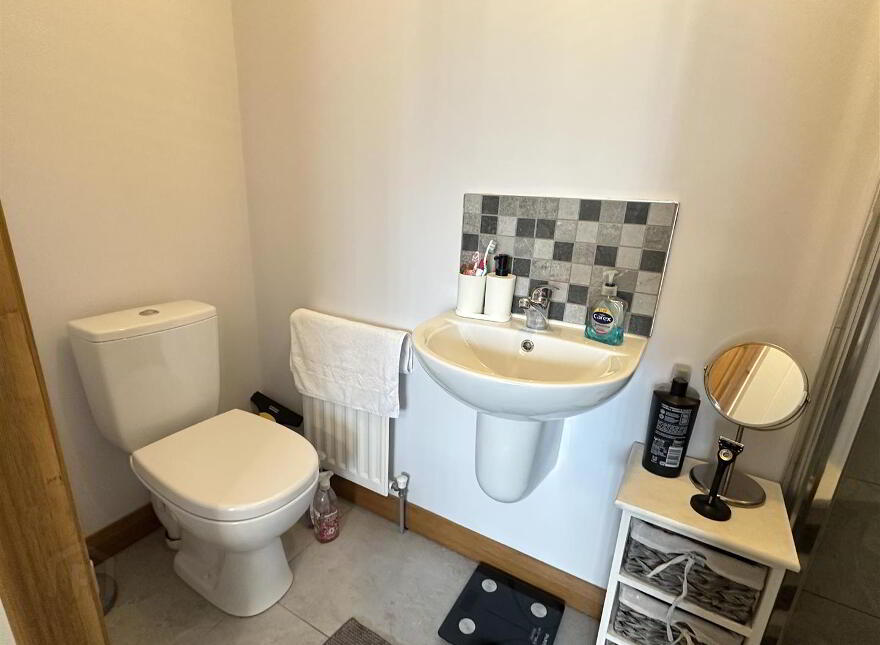 34 Sawhill Park, Annalong, Newry, BT34 4GP