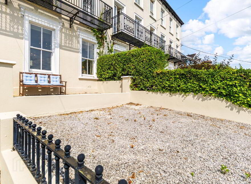 3 Belgrave Place, Glenbrook, T12NVY3
