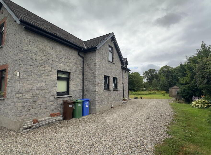 Fairyhall, O'Briens Bridge, Montpelier, V94P5FC