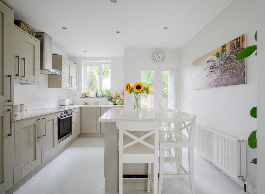 6 Hillview Place, Holywood, BT18 9DL
