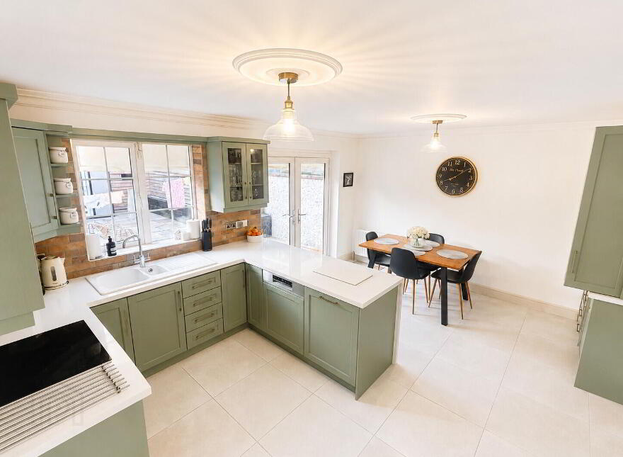 5 Killycard Manor, Castleblayney, A75F763