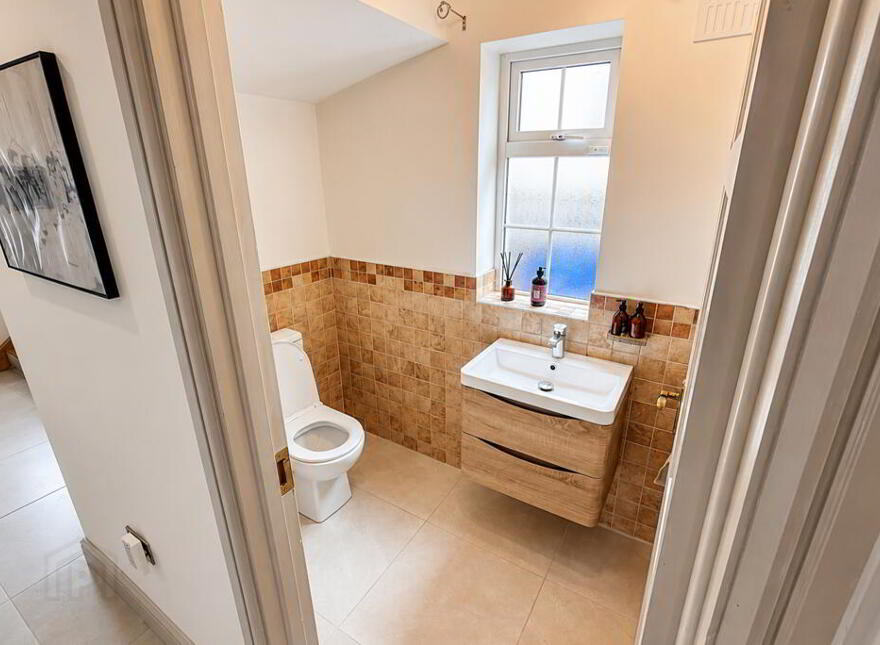 5 Killycard Manor, Castleblayney, A75F763