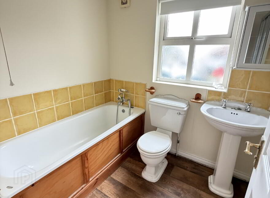 6 Chapel Hill Mews, Mayobridge, Newry, BT34 2GZ