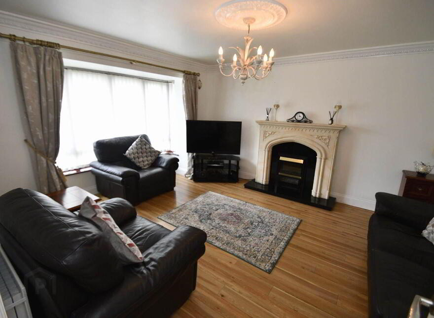 29 Helens Wood, Stewartstown Road, Belfast, BT17 0RY