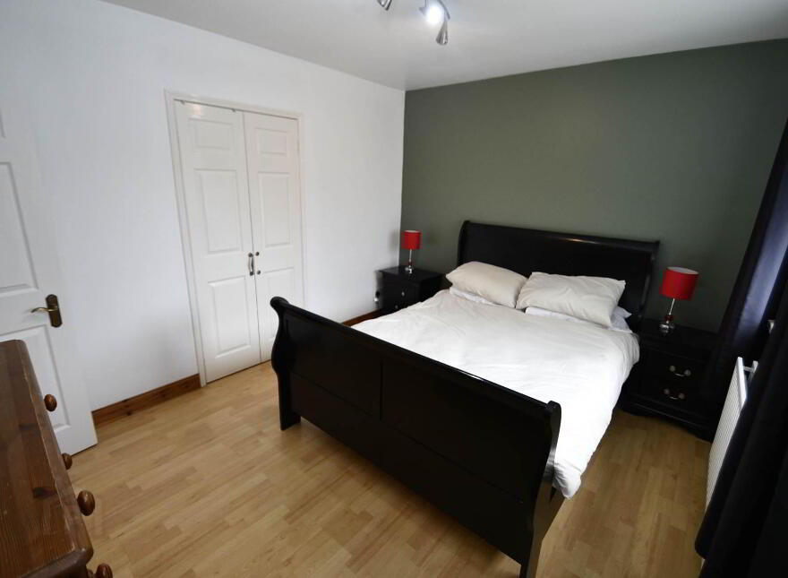 29 Helens Wood, Stewartstown Road, Belfast, BT17 0RY