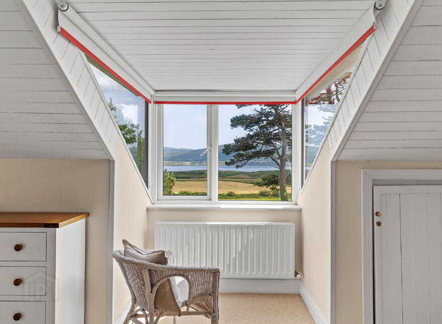 Whispering Pines, Ahakista, Bantry, P75NH21