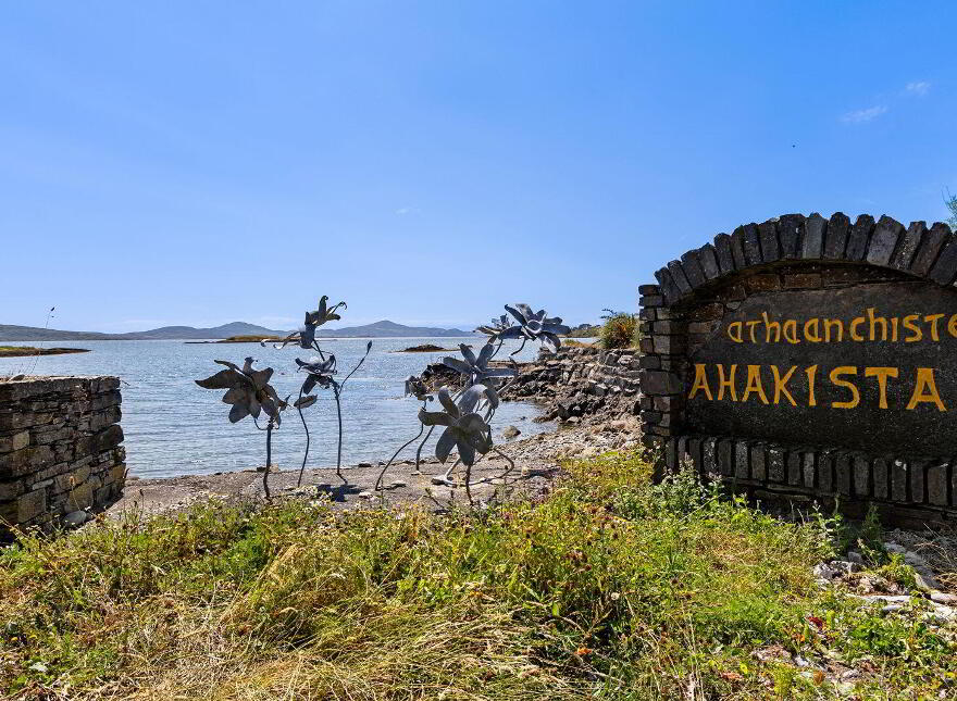 Whispering Pines, Ahakista, Bantry, P75NH21