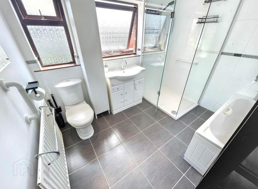 8-9 Month Lease Available, Clonallon Park, Belmont, Belfast, BT4 2BZ