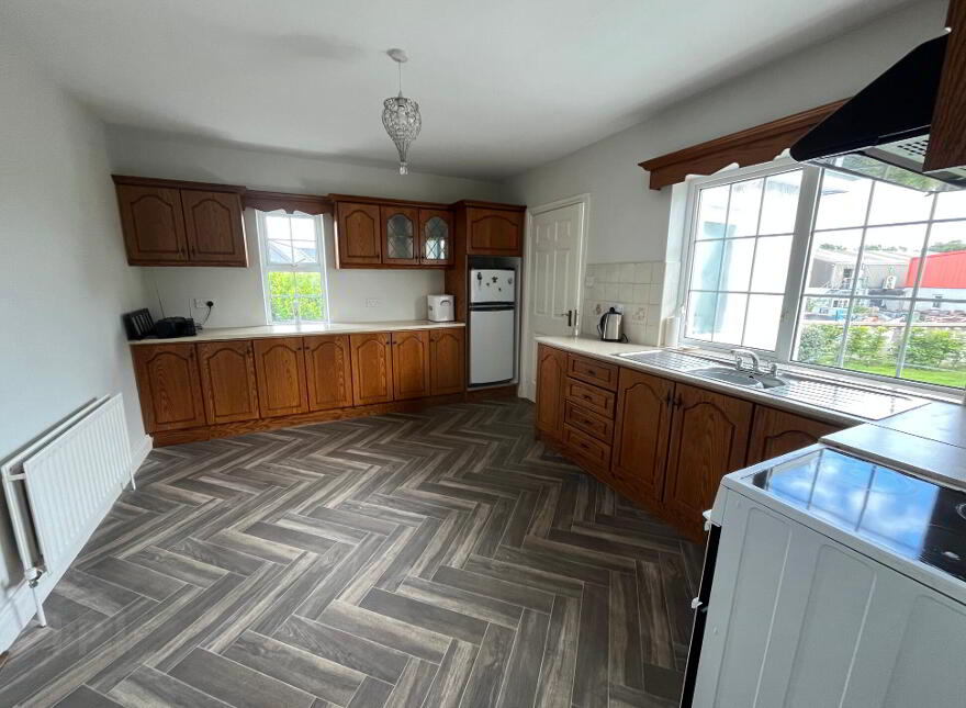 1 Gurteens, Ballina, F26K2D1