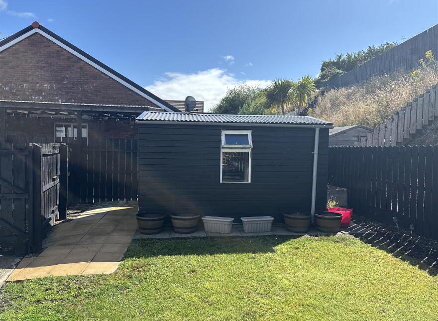 12 Briar Hill, Greysteel, Londonderry, BT47 3DE