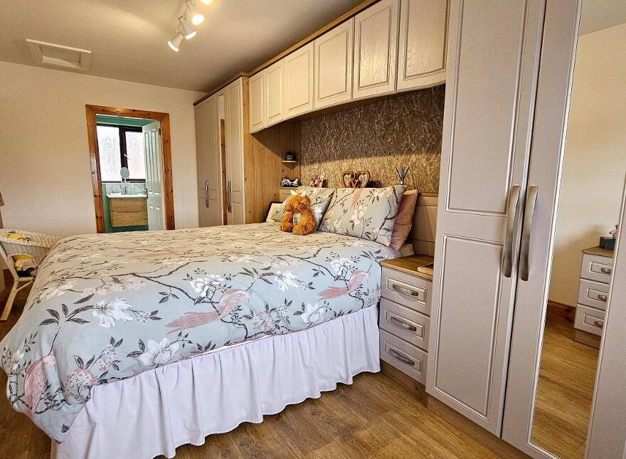24 Larchwood Avenue, Banbridge, BT32 3XH