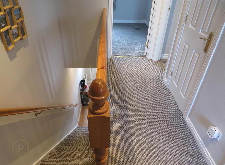 8 Oaktree Manor, Waringstown, Craigavon, BT66 7PG