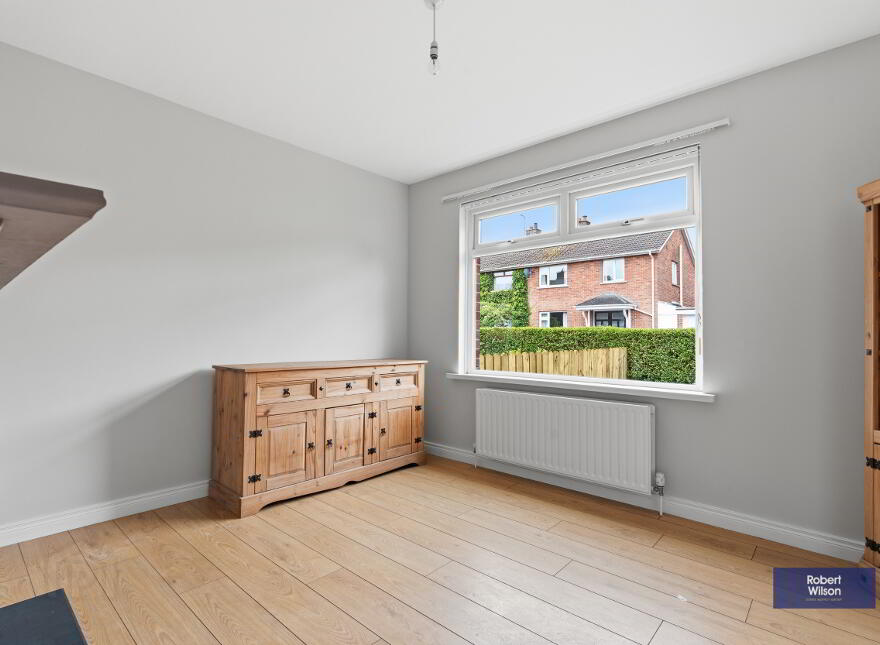 33 Demesne Avenue, Lurgan, BT66 7BL