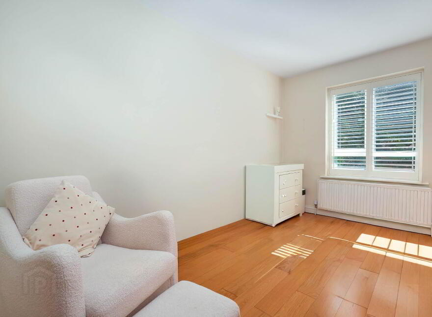 Apt 1, El Pinar, Kilgobbin Road, Sandyford, Dublin, D18PT63