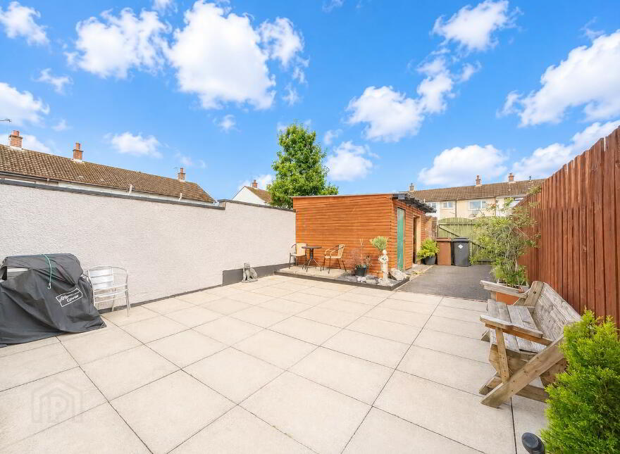 9 Blackthorn Park, Carrickfergus, BT38 8ER