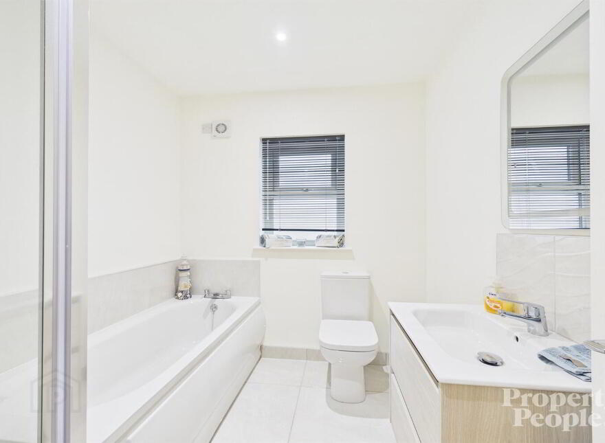 47 Loughmuck Meadows, Fintona, Omagh, BT78 2FF