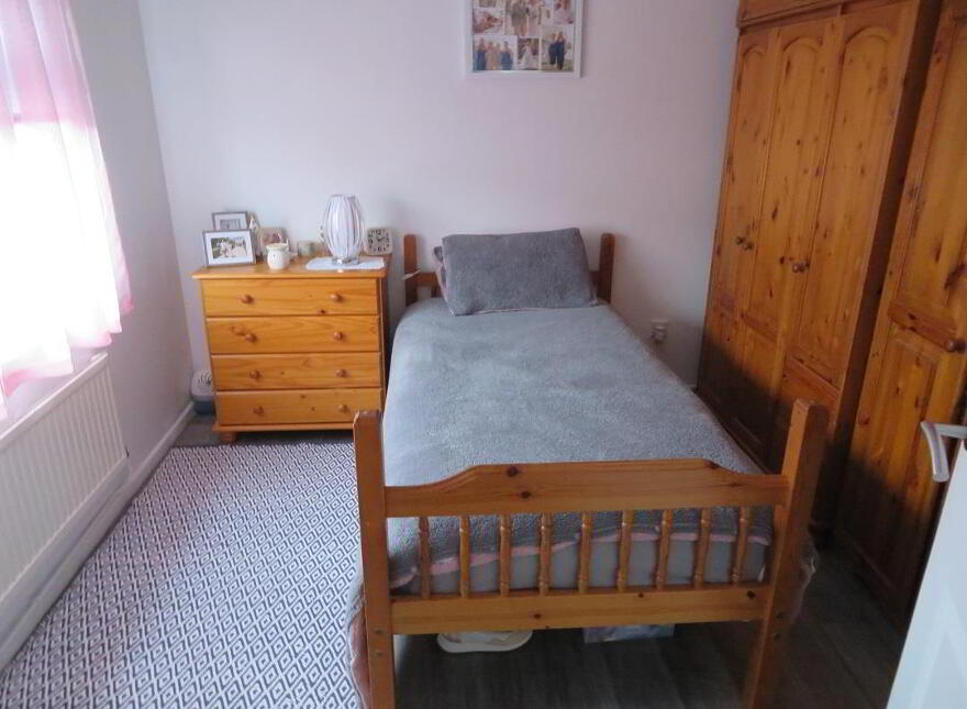 4 Wheatfield Drive, Lurgan, BT66 7BS