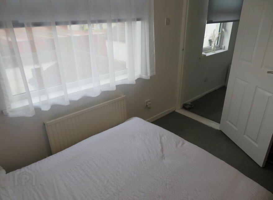 4 Wheatfield Drive, Lurgan, BT66 7BS