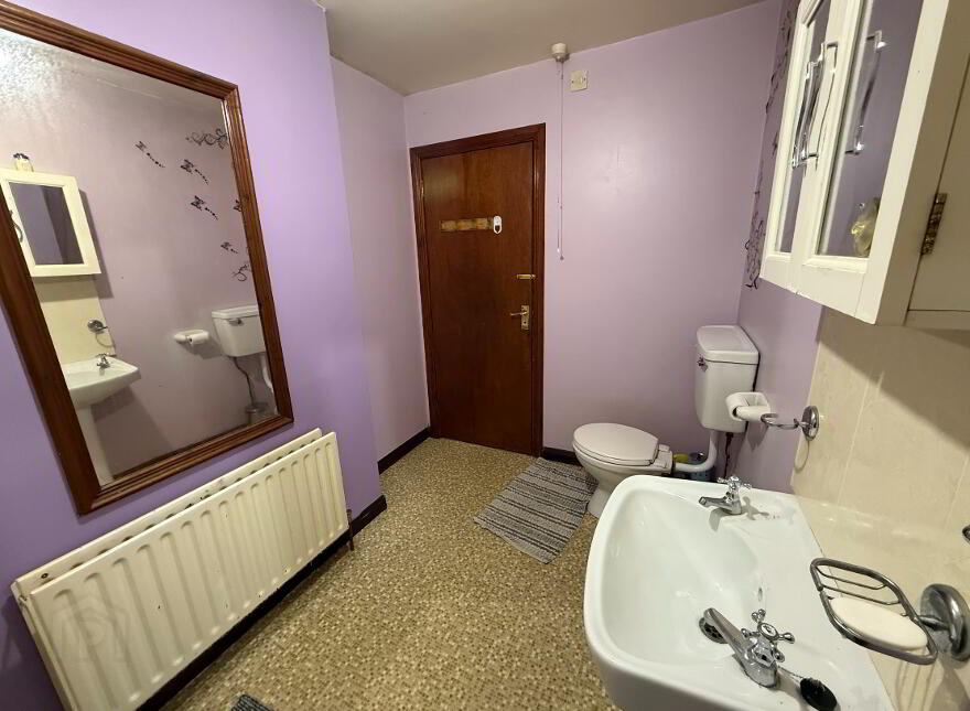 B, 156 Moore St, Aughnacloy, BT69 6AA