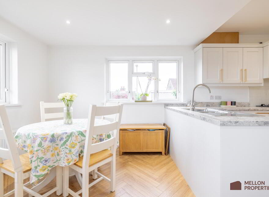 31 Sunningdale, Omagh, BT78 1JX