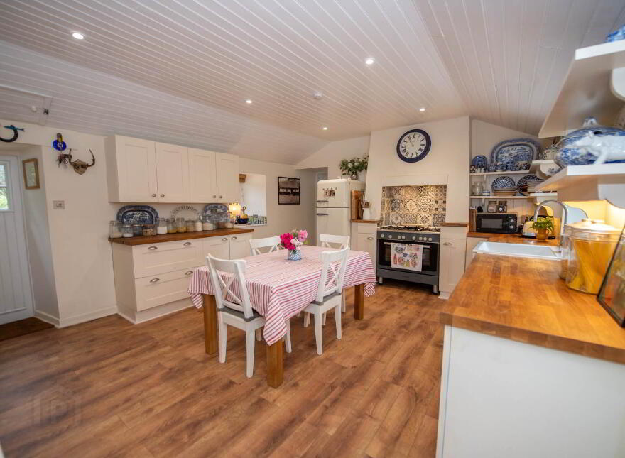 Roshan Cottage, Forquar, Milford, F92Y1K1