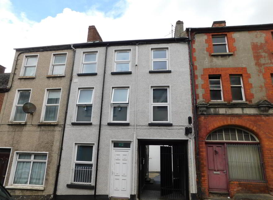 15b Castle Street, Omagh, BT78 1DD