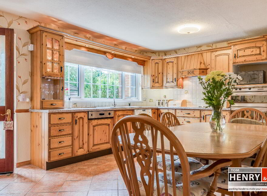 18 Dunlea Vale, Oaks Road, Dungannon, BT71 4BA