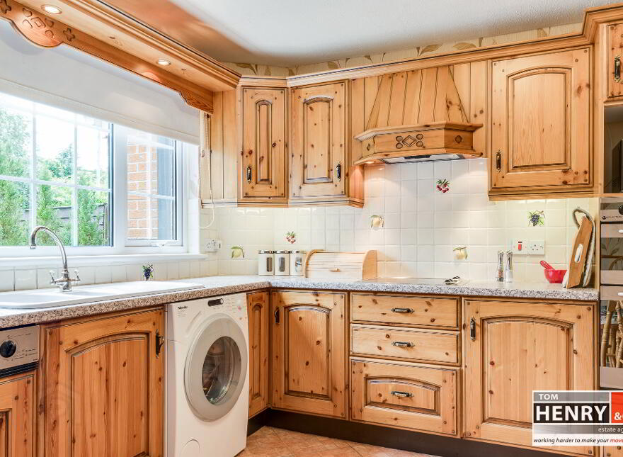 18 Dunlea Vale, Oaks Road, Dungannon, BT71 4BA