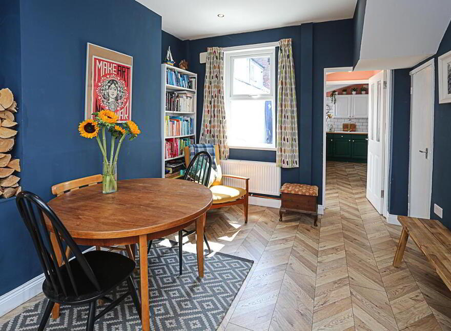 65 Downshire Road, Holywood, BT18 9LX