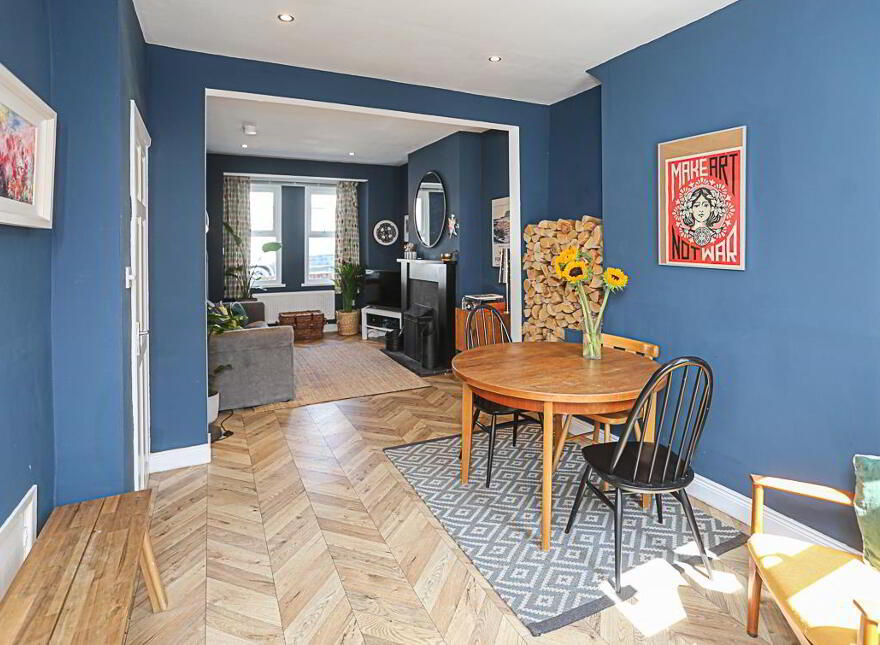 65 Downshire Road, Holywood, BT18 9LX