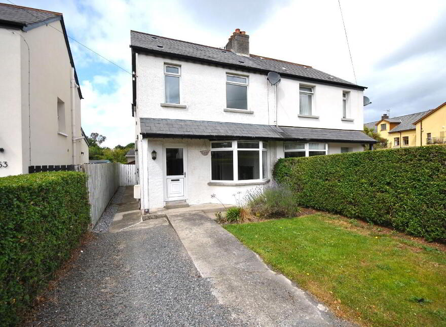 55 Groomsport Road, Bangor, BT20 5LP