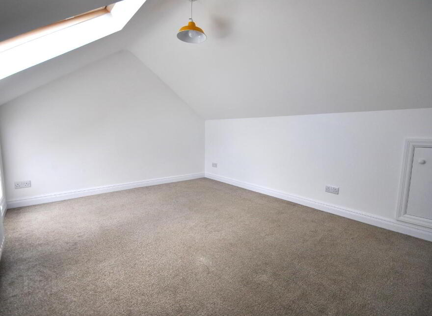 55 Groomsport Road, Bangor, BT20 5LP