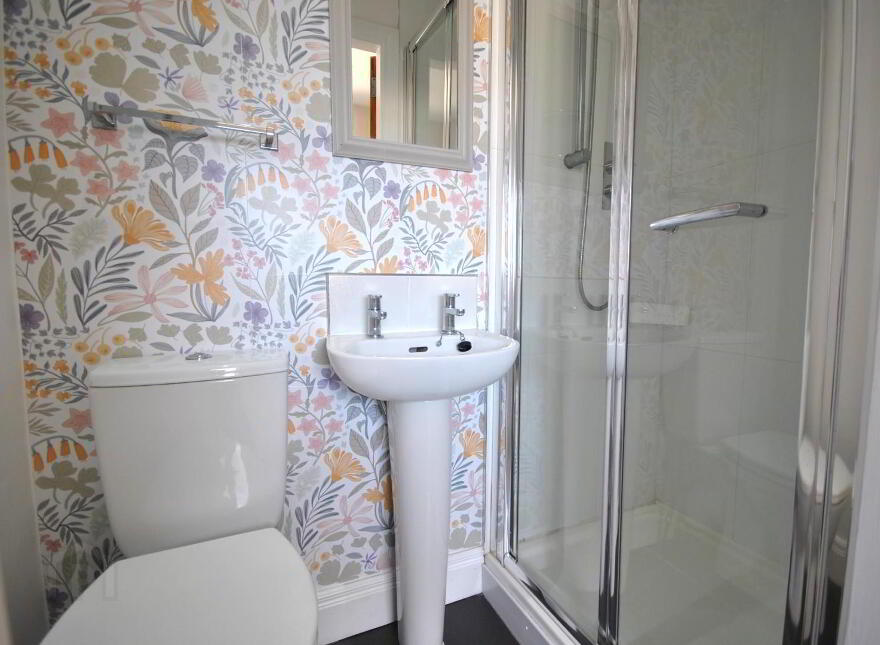 55 Groomsport Road, Bangor, BT20 5LP