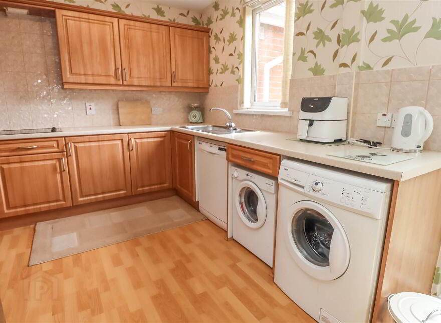 6 Grahamsbridge Park, Dundonald, Belfast, BT16 2DE