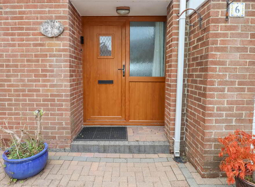 6 Grahamsbridge Park, Dundonald, Belfast, BT16 2DE