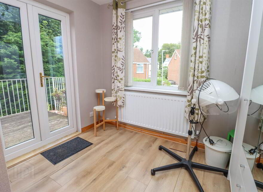 6 Grahamsbridge Park, Dundonald, Belfast, BT16 2DE