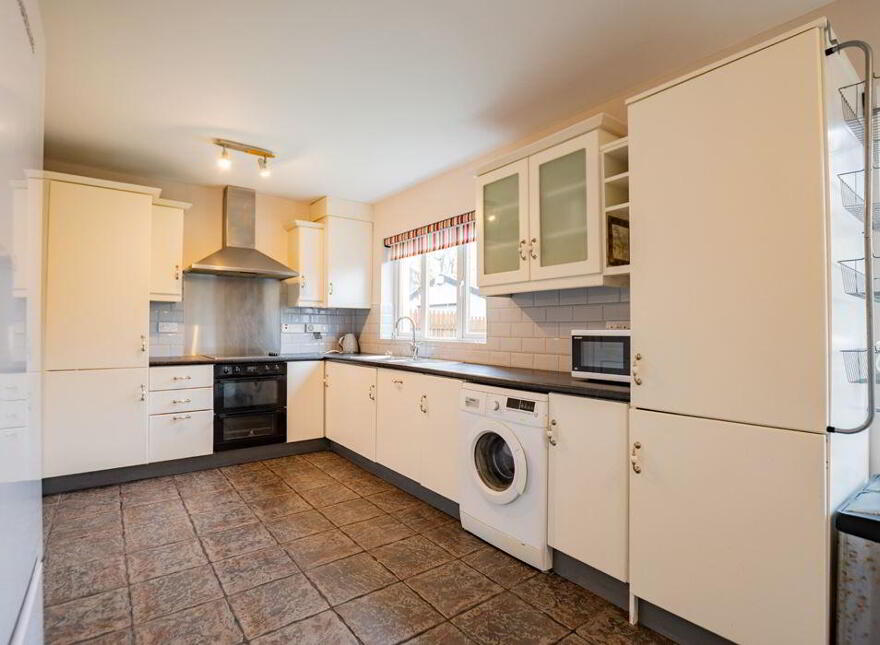 11 Chancery Park Drive, Tullamore, R35A2W4