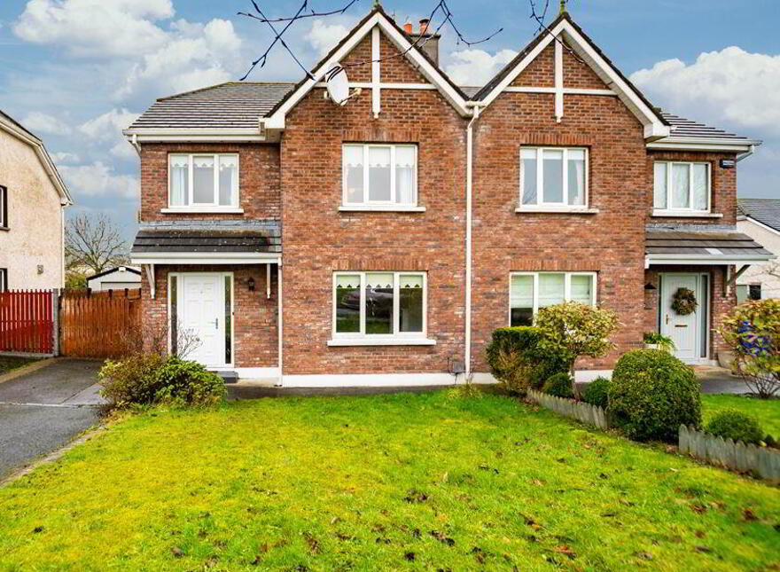 11 Chancery Park Drive, Tullamore, R35A2W4