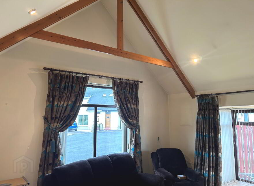 5 Elm Park, Moneymore, BT45 7SJ