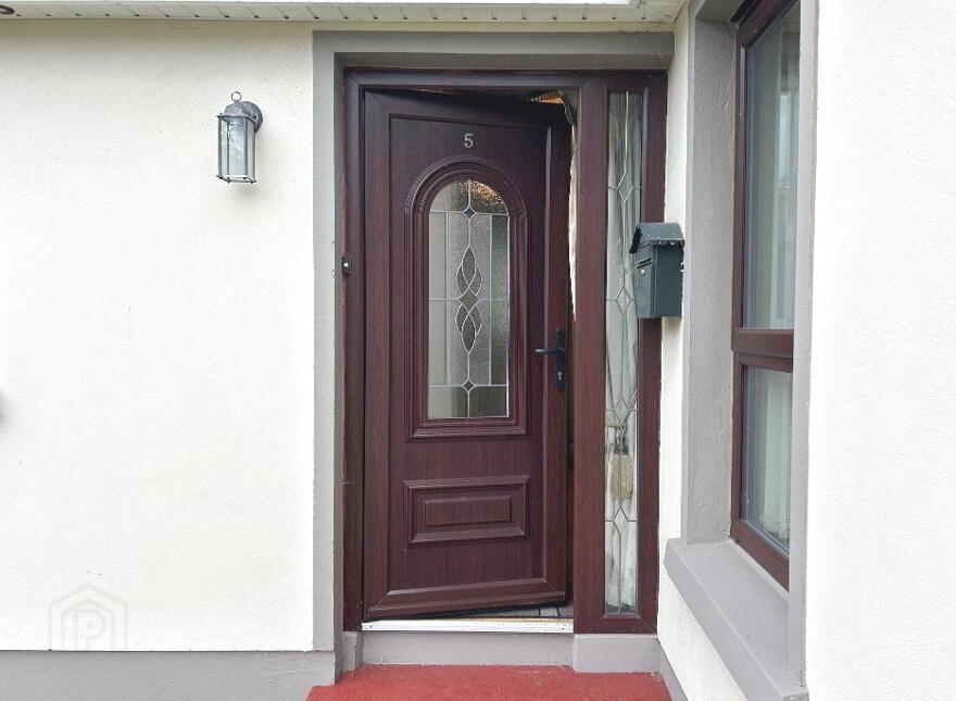 5 Elm Park, Moneymore, BT45 7SJ