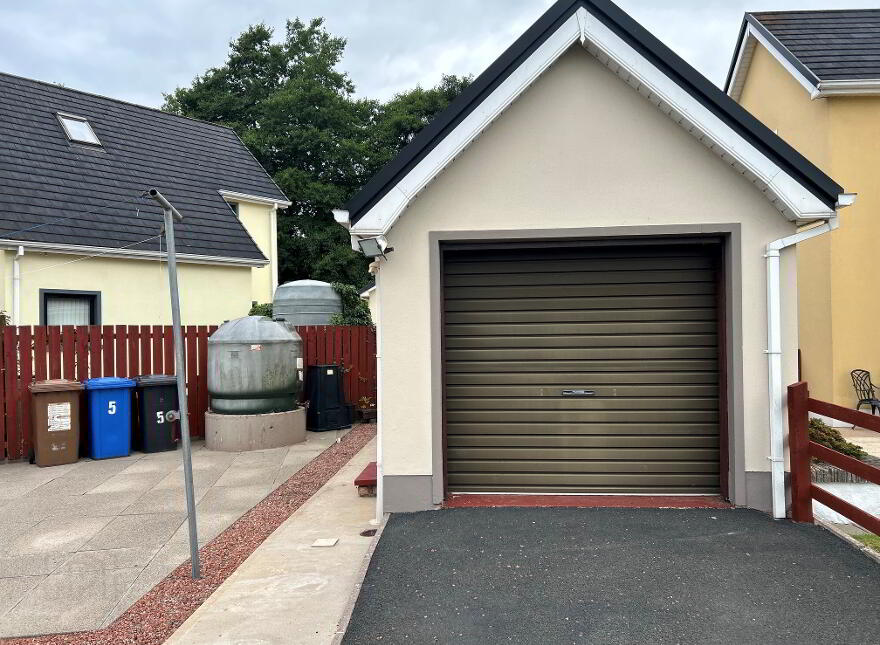 5 Elm Park, Moneymore, BT45 7SJ