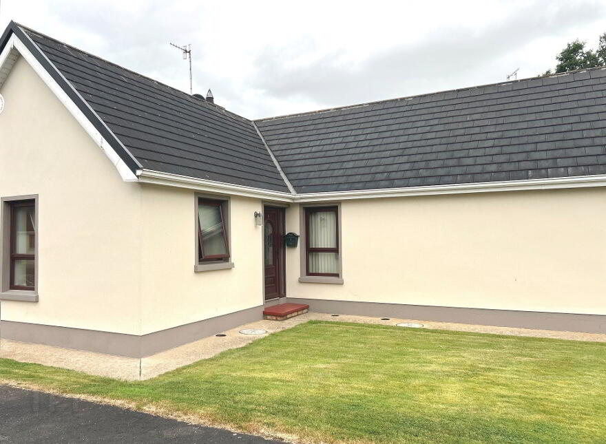 5 Elm Park, Moneymore, BT45 7SJ