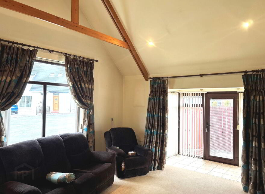5 Elm Park, Moneymore, BT45 7SJ