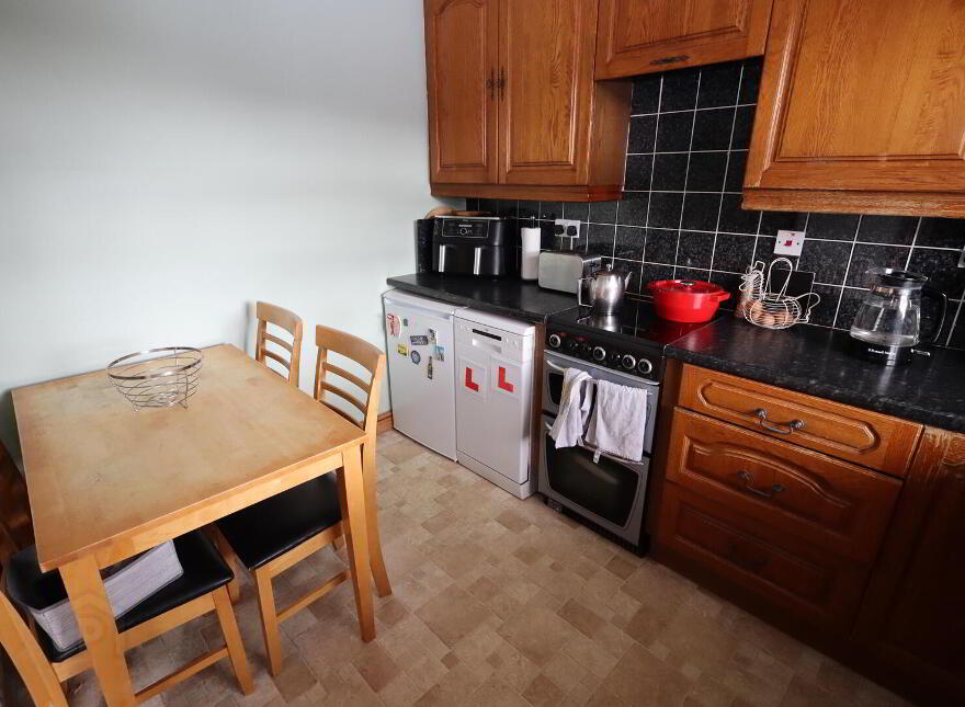 33 Tobarcooran Avenue, Newtownabbey, BT36 6EP