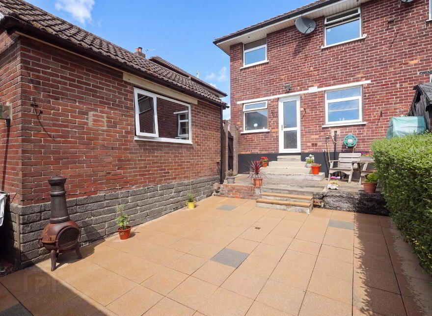 33 Tobarcooran Avenue, Newtownabbey, BT36 6EP