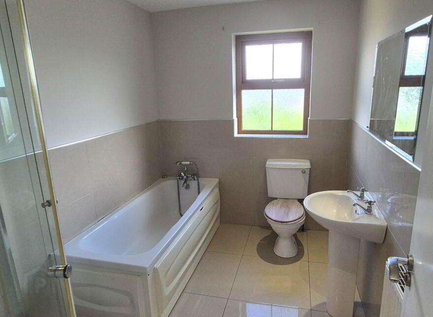 185 Ardgrange, Derry, BT48 0SH