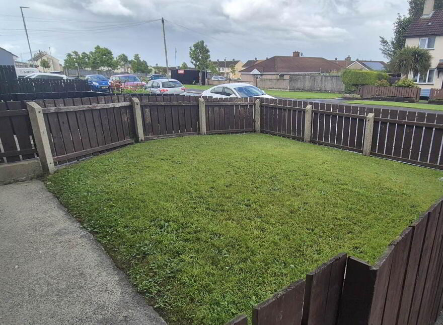 4 Circular Road, Creggan, Derry, BT48 9QZ