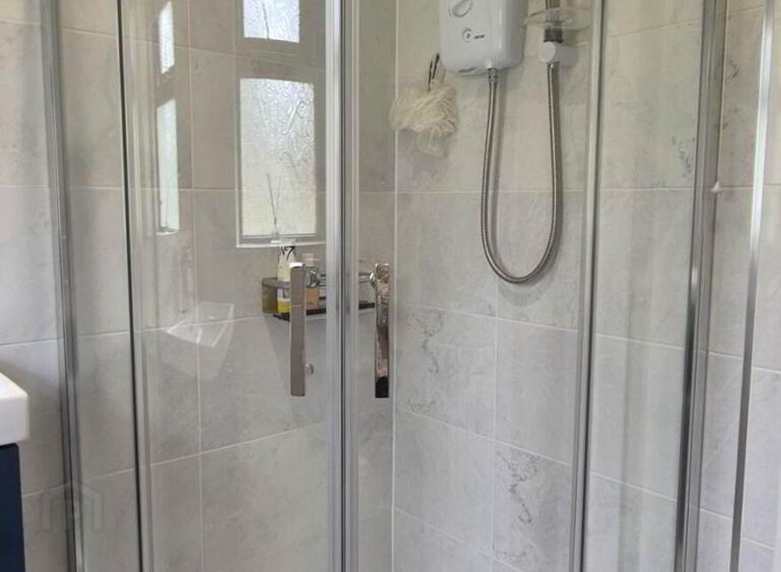 4 Circular Road, Creggan, Derry, BT48 9QZ