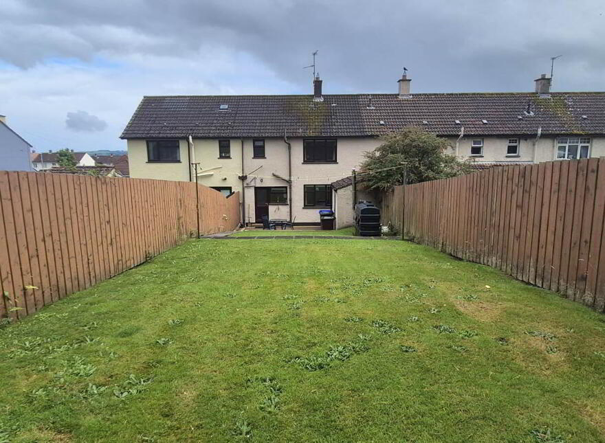 4 Circular Road, Creggan, Derry, BT48 9QZ